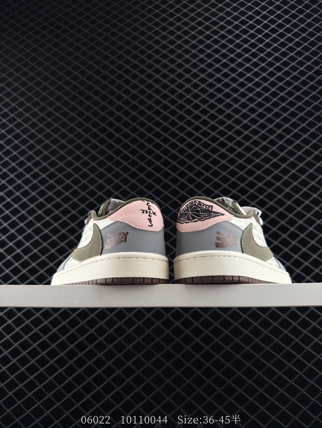 fragment design x Travis Scott x Nike Air Jordan 1 Low OG SP”Black/Green Toe“